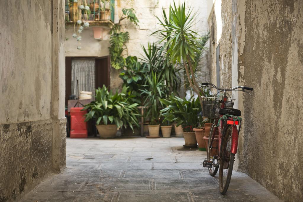 Hotel Locanda Degli Angioini Locazione Turistica Mola di Bari Exterior foto